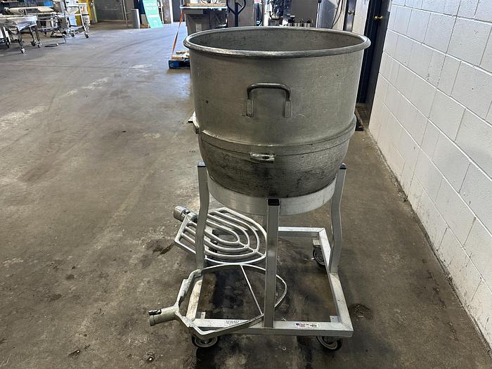Used Hobart 140 Qt Bowl & Paddles