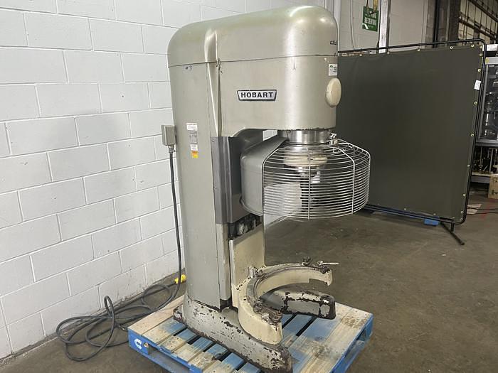 Used 140Qt Mixer
