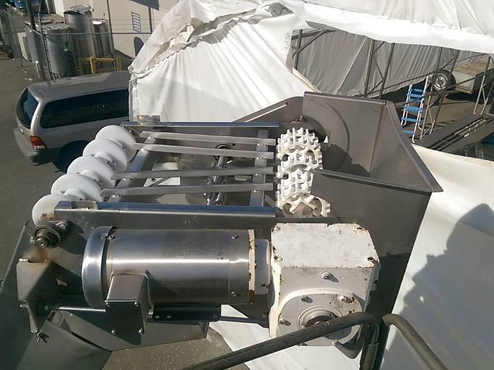 Used 15' High Incline Conveyor