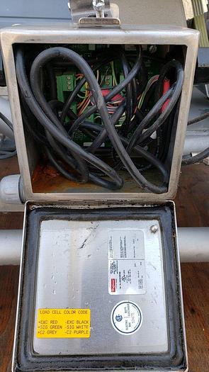 Used Hartman Surge Hopper with Vibratory Feeder