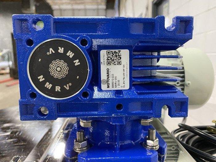 Used Lidded SS Hopper With Agitator