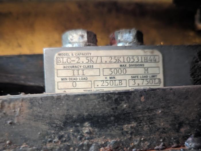 Used Pacific 5' x 5' Platform Pallet Scale