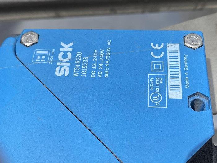 Used tna roflo-VM3 Vibratory Distribution Conveyor