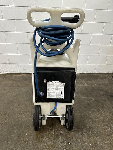 Used Wet/Dry Foam Clean 