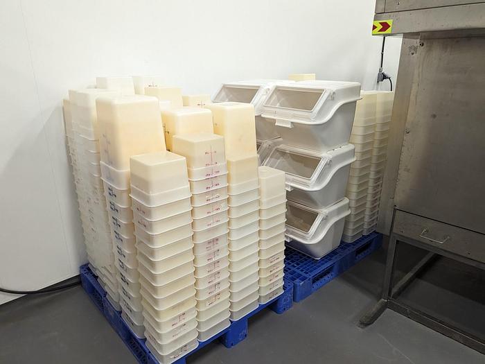 Used Prep Containers & Ingredient Bins