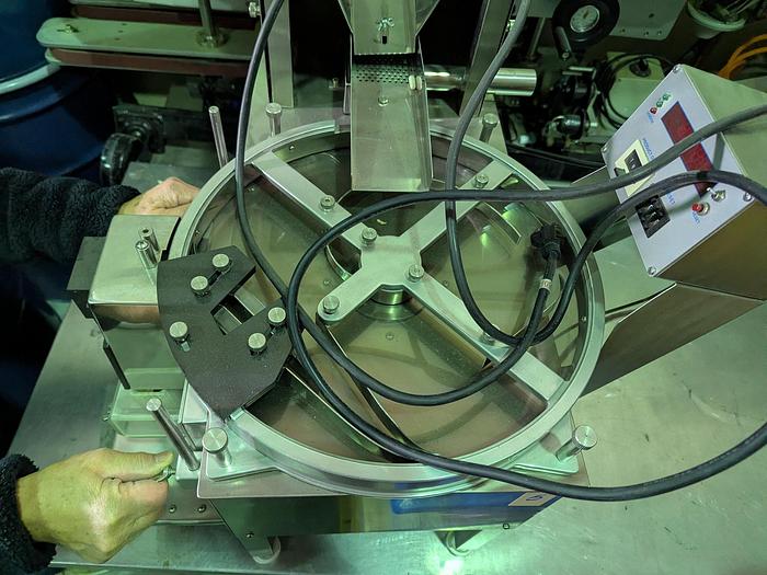 Used Semi-Auto Capsule Counter