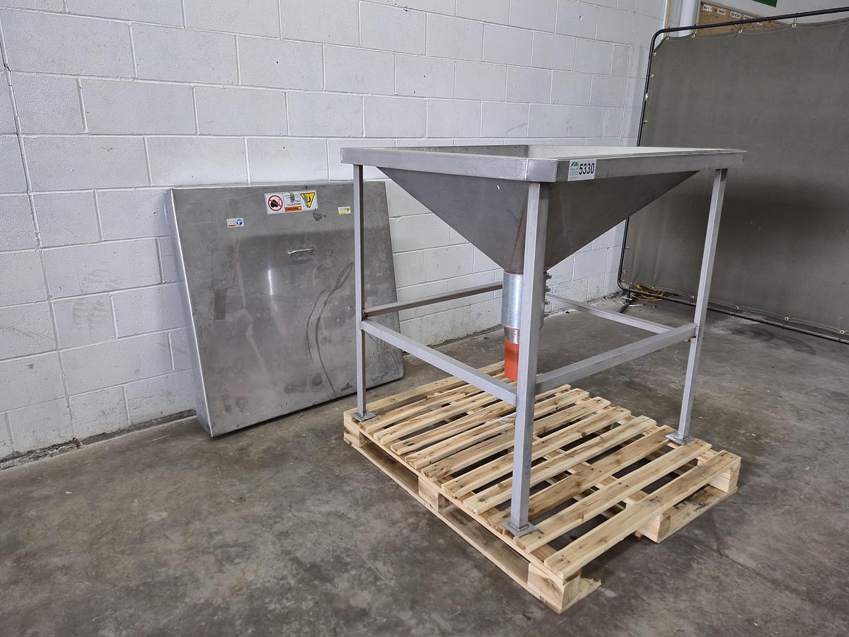 Used Flexicon Hopper with Grate Magnet
