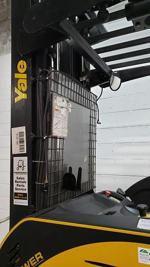 Used Yale Narrow Aisle NR040EA Reach Forklift