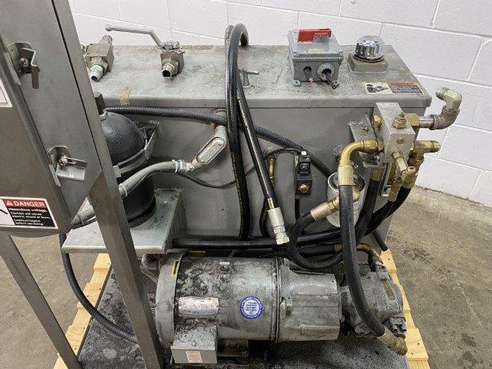 Used Nott 30 Gallon Hydraulic Reservoir