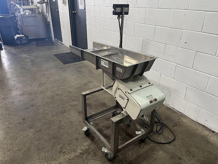 Used Syntron F-212B Electromagnetic Vibrating Feeder