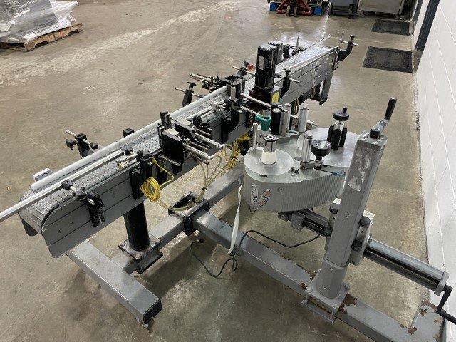 Used Avery Dennison ALS204 Label Applicator