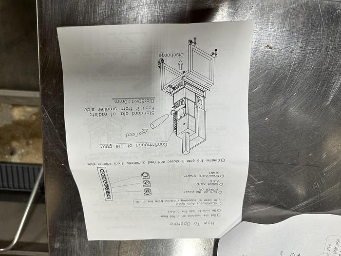 Used Namoku Tsuma-Taro Vegetable Spiral Cutter