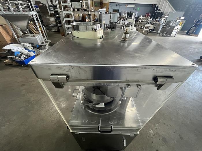 Used Vanguard Rotary Tablet Press