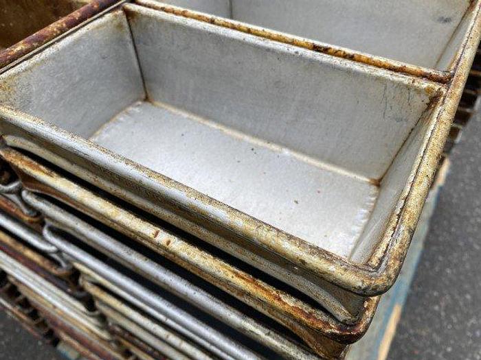 Used 5-Loaf Baking Pans