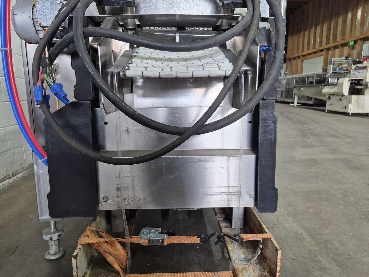 Used Multivac R140 Thermoformer