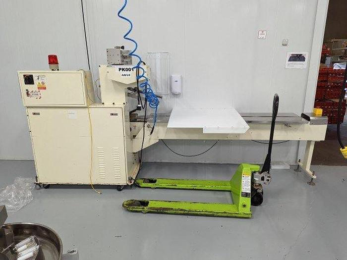 Used Shingda 920HE Horizontal Flow Wrapper