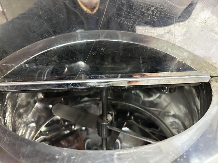 Used Housen HSU-150Y Liquid Fill & Seal Packer