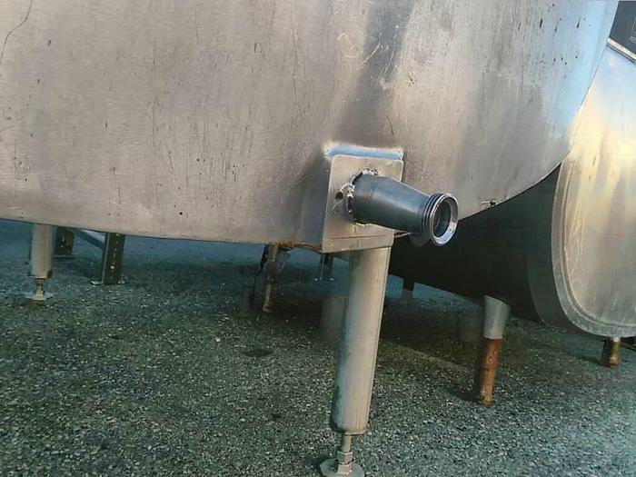 Used 900 Gallon Horizontal Farm Tank