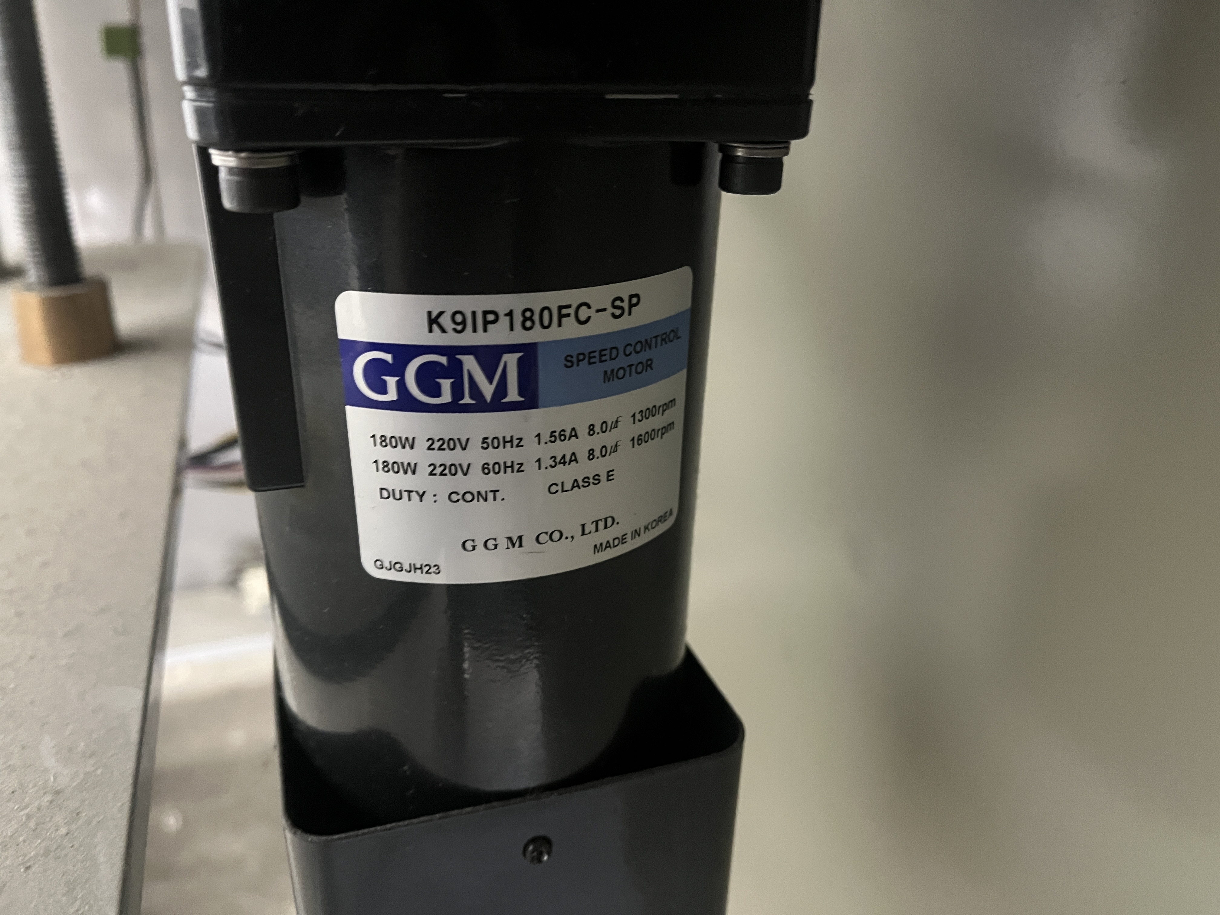 Used Pharmasystec Bottle Capper