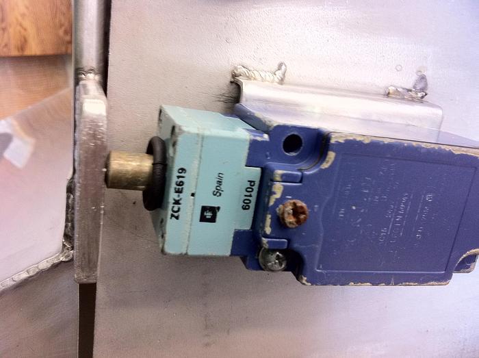 Used Wheatgrass Roller Juicer