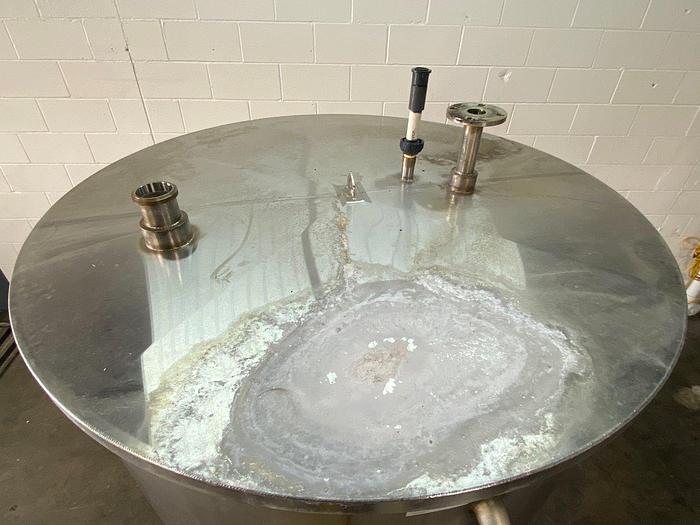 Used 600 Gallon Tank