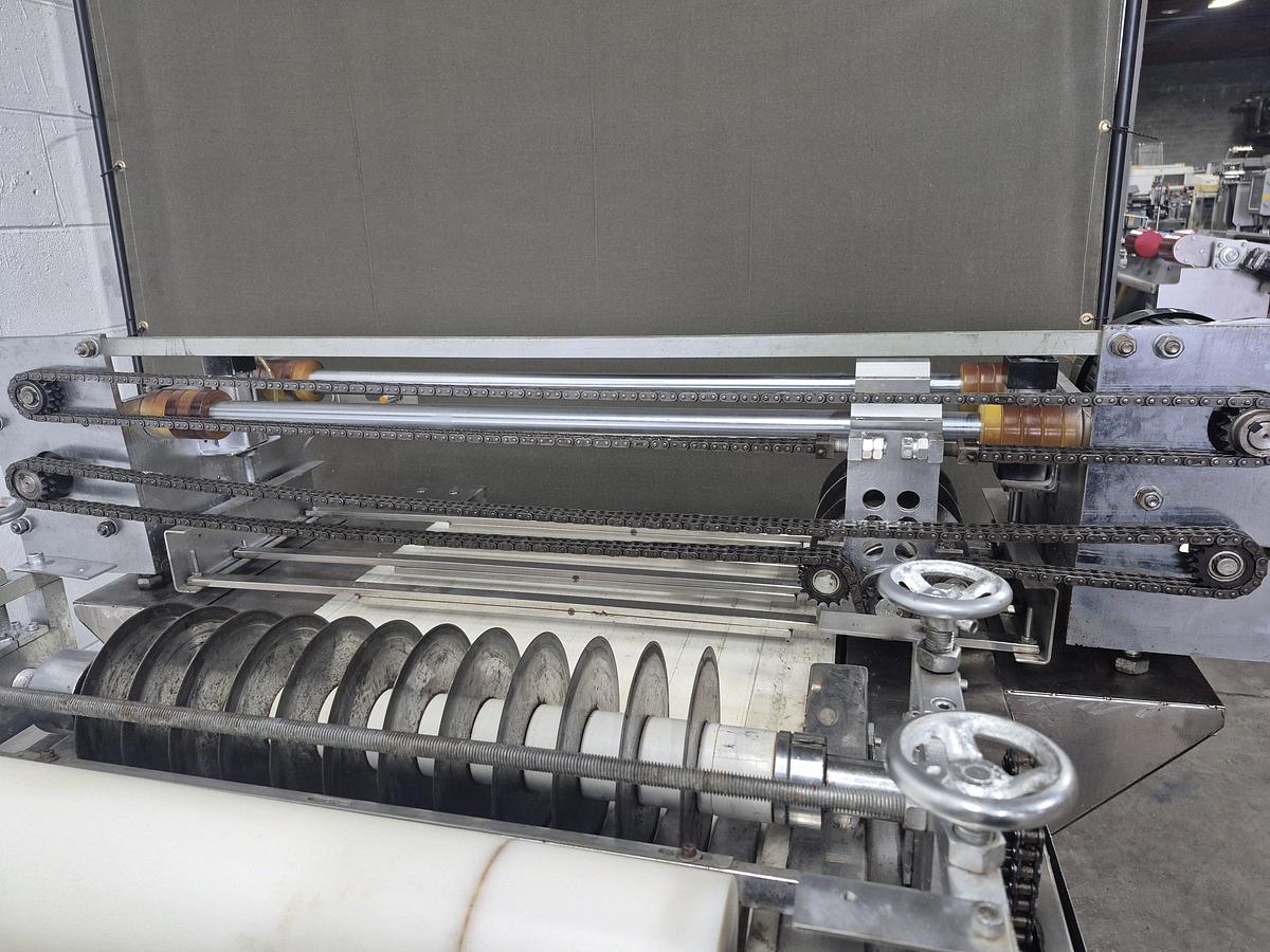 Used Darin DRC-75 Cereal Bar Cutting Machine