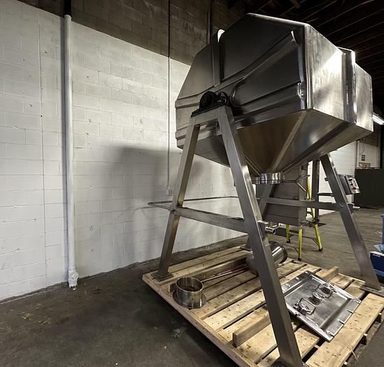 Used Saan OB-3000 Octagonal Blender