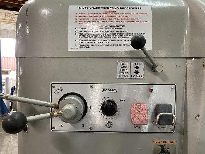 Used Hobart V1401 Mixer
