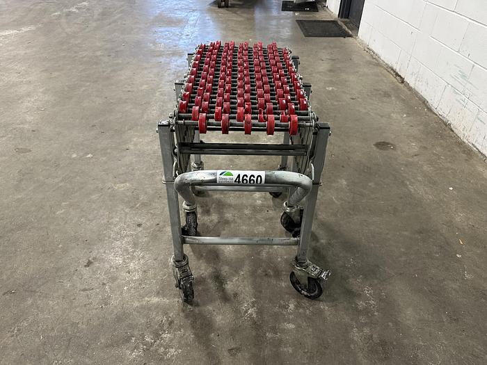 Used NestaFlex 226 Expandable Conveyor