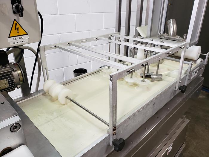 Used 2002 Pama Roma CN/2000 Cannelloni Machine