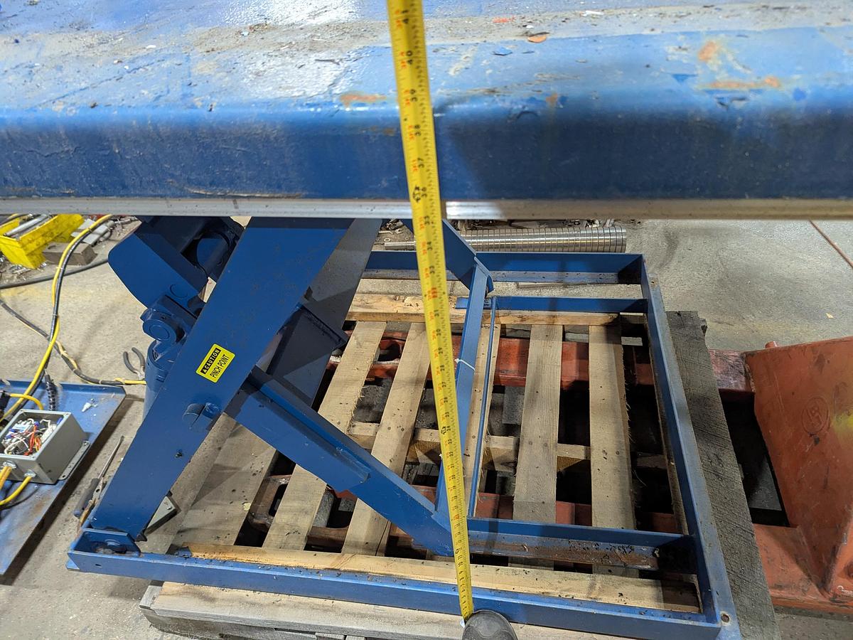 Used Vestil MFG Hydraulic Elevator