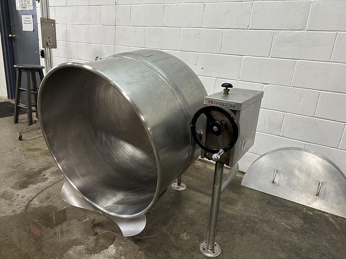 Used Crown Steam 60 Gallon Steam Kettle DLT-60