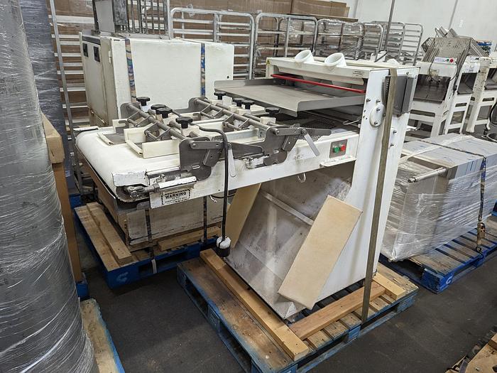 Used Bloemhof Simplex 4-24 Dual Bolillo Sheeter-Moulder