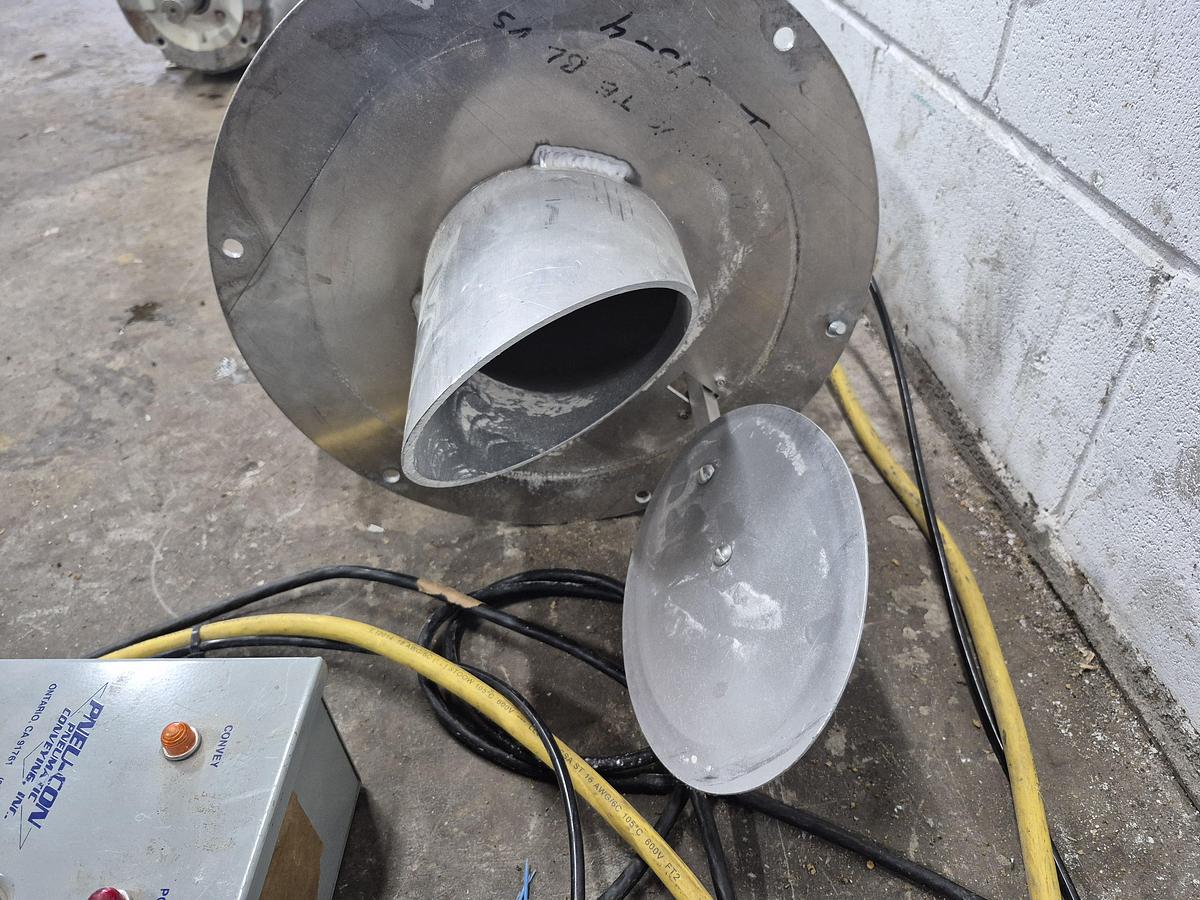 Used Pneu-Con Vacuum Loader