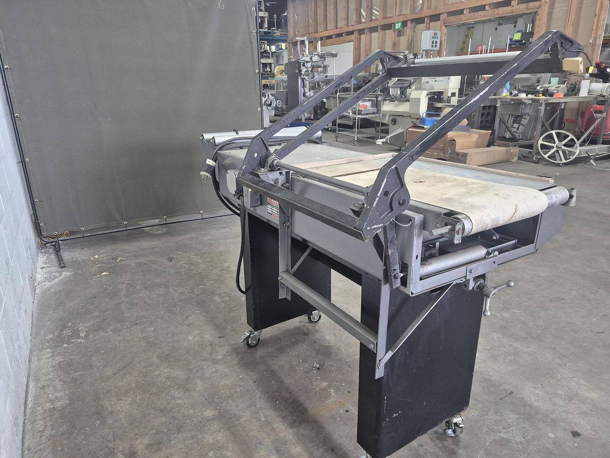 Used Clamco 5124 Manual L-Bar Sealer