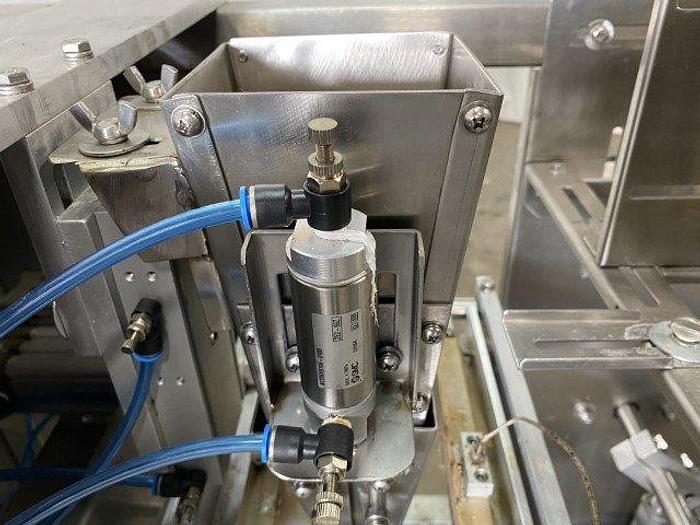 Used ViaPack VP-100 Fill & Seal Bagger