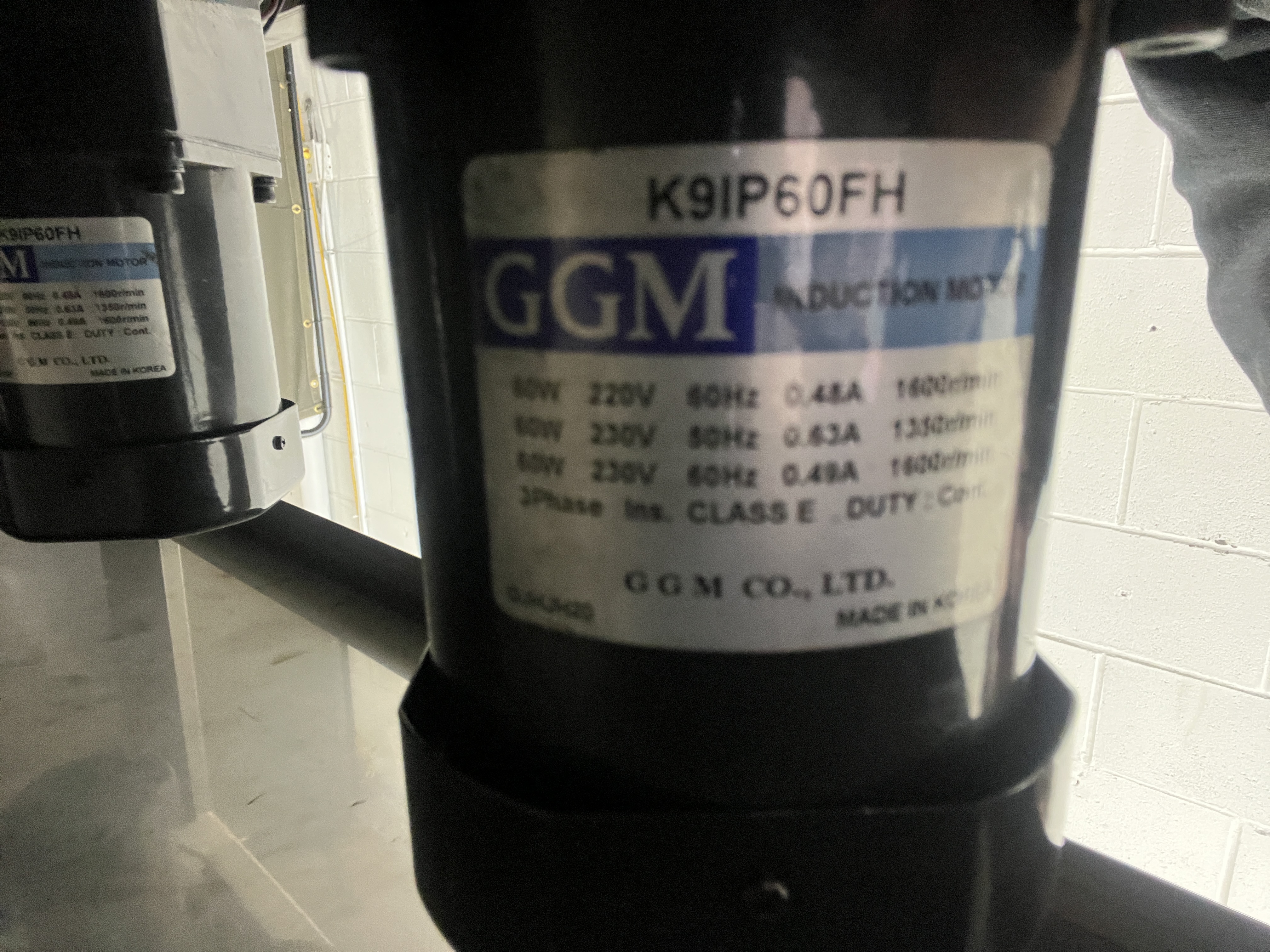 Used Pharmasystec Bottle Capper