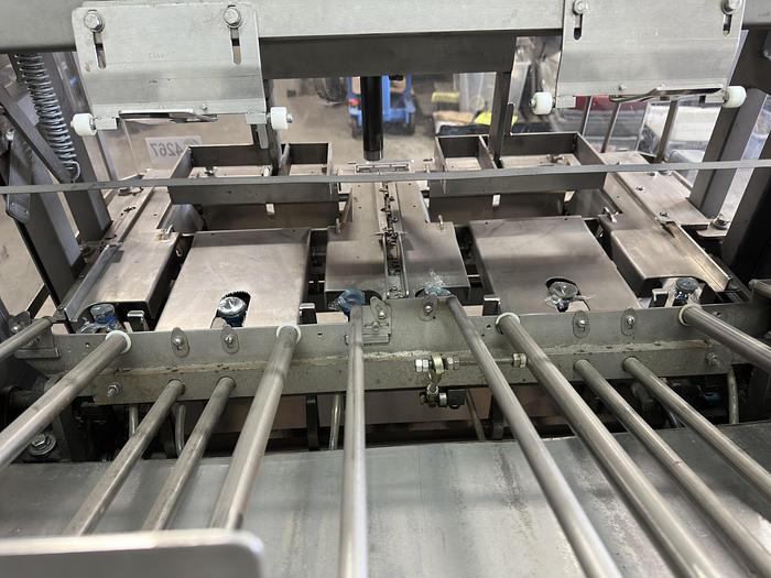 Used A.E.Randles 9-32 Automatic Tray Former
