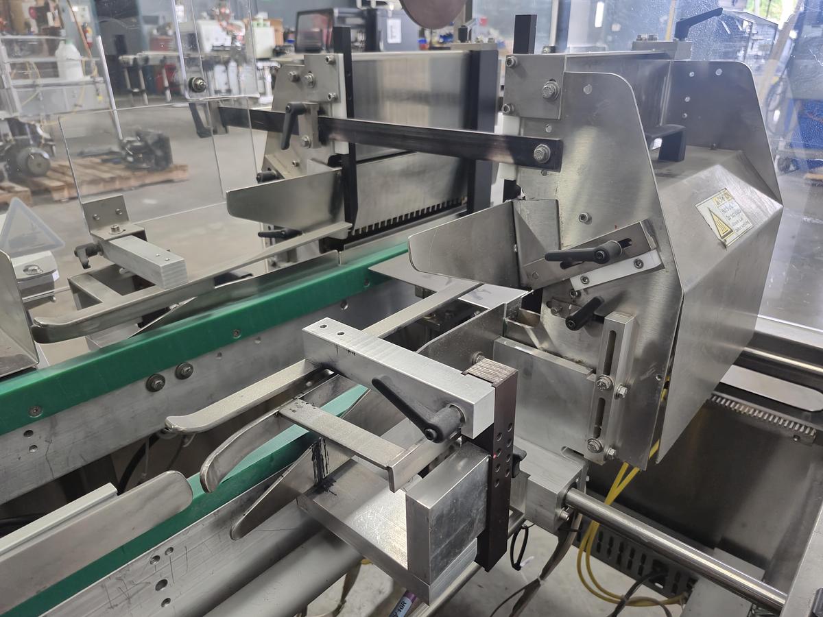 Used Econocorp Econoseal E 2000 Horizontal Cartoner