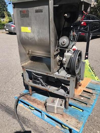 Used Hobart 4246 HD Mixer-Grinder