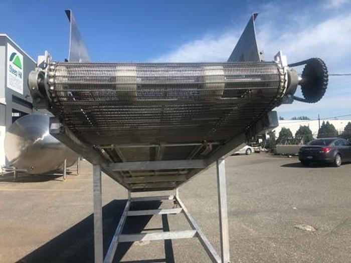 Used I.J. White 20' Long Wire Conveyor