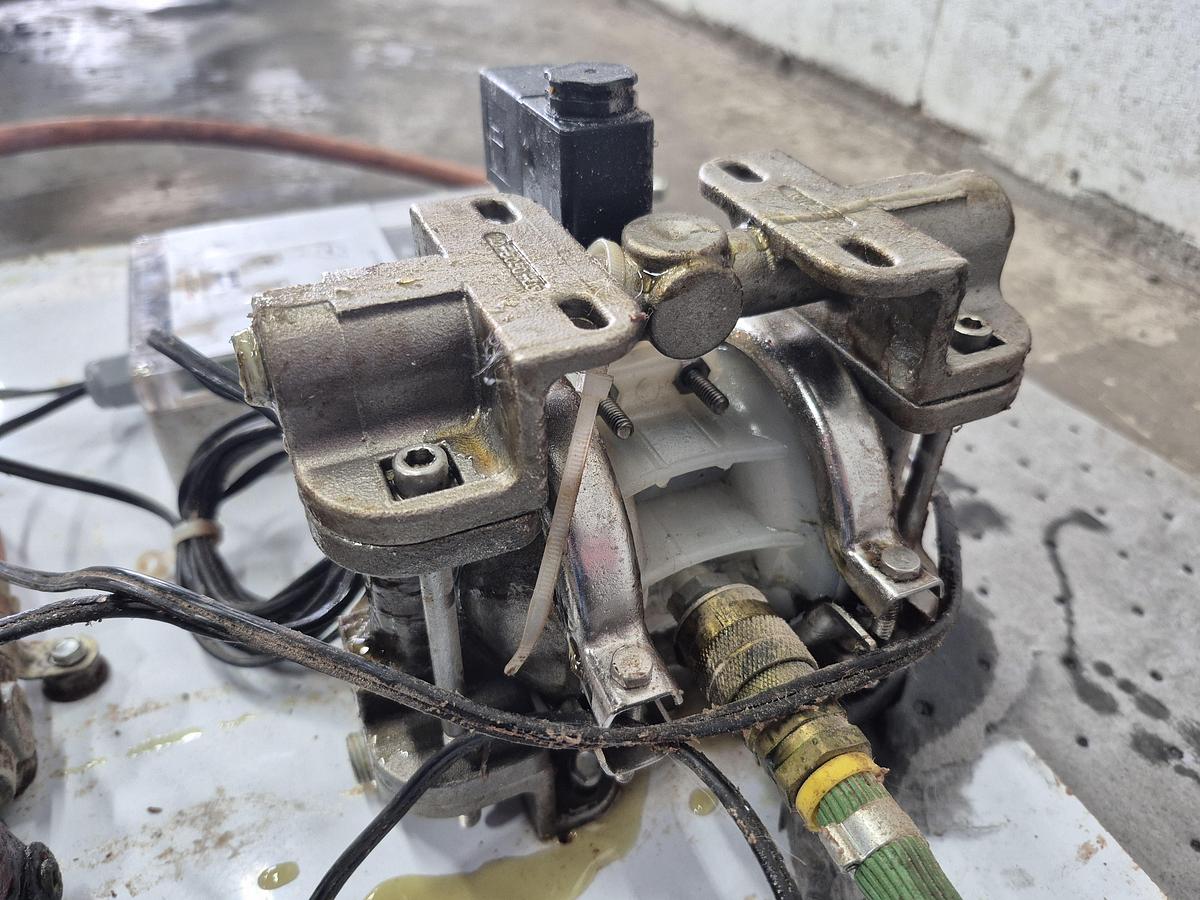 Used Wilden Air Operated Diaphragm Pump with Controller