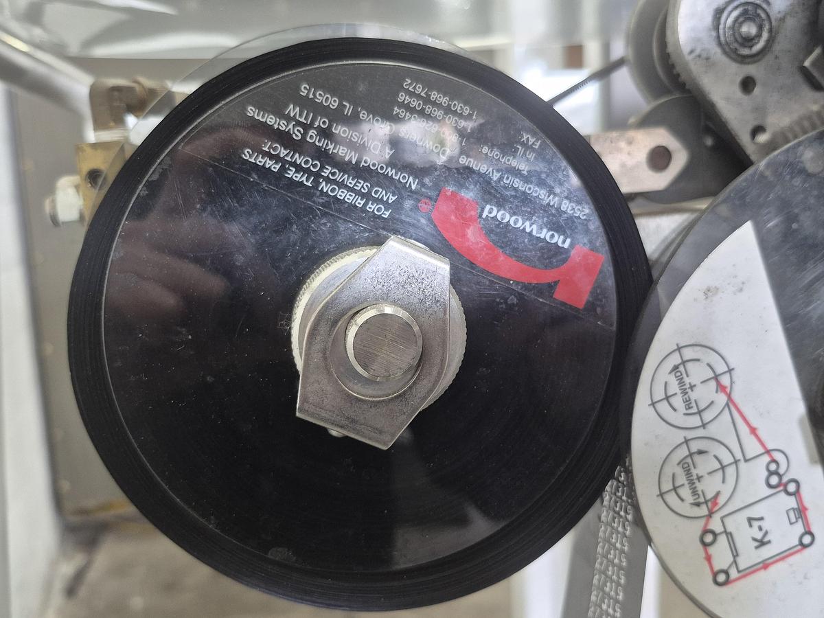 Used Matrix Packaging Machinery Vertical Form-fill-Seal Bagger