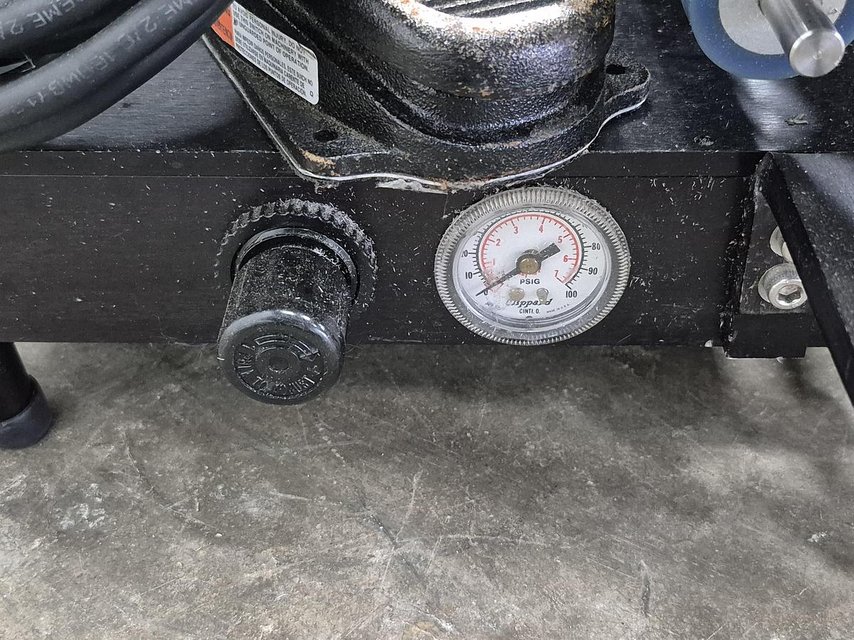 Used Auto Labe Semi-Automatic Labeller with Hot Stamp Imprinter