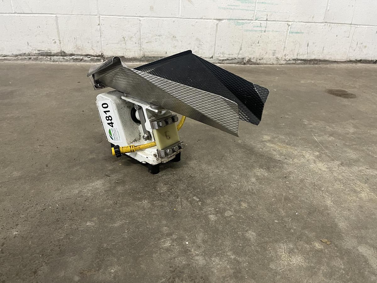 Used Eriez KHS-5 Electromagnetic Vibratory Feeder Drive