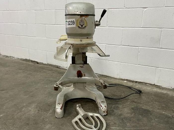 Used Leader 20 Quart Planetary Mixer