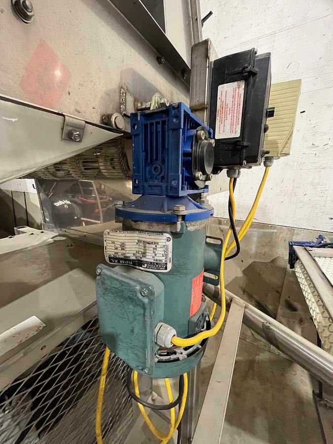 Used WECO Berry Blower