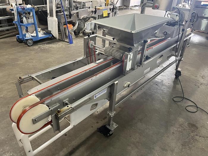 Used Lakewood 31025 Volumetric Clamshell Filler