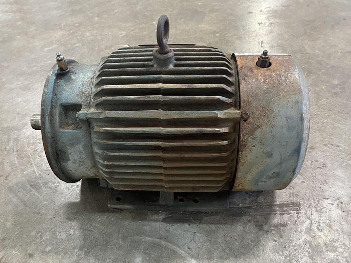 Used Reliance Electric P18G3833A 5 Hp Motor
