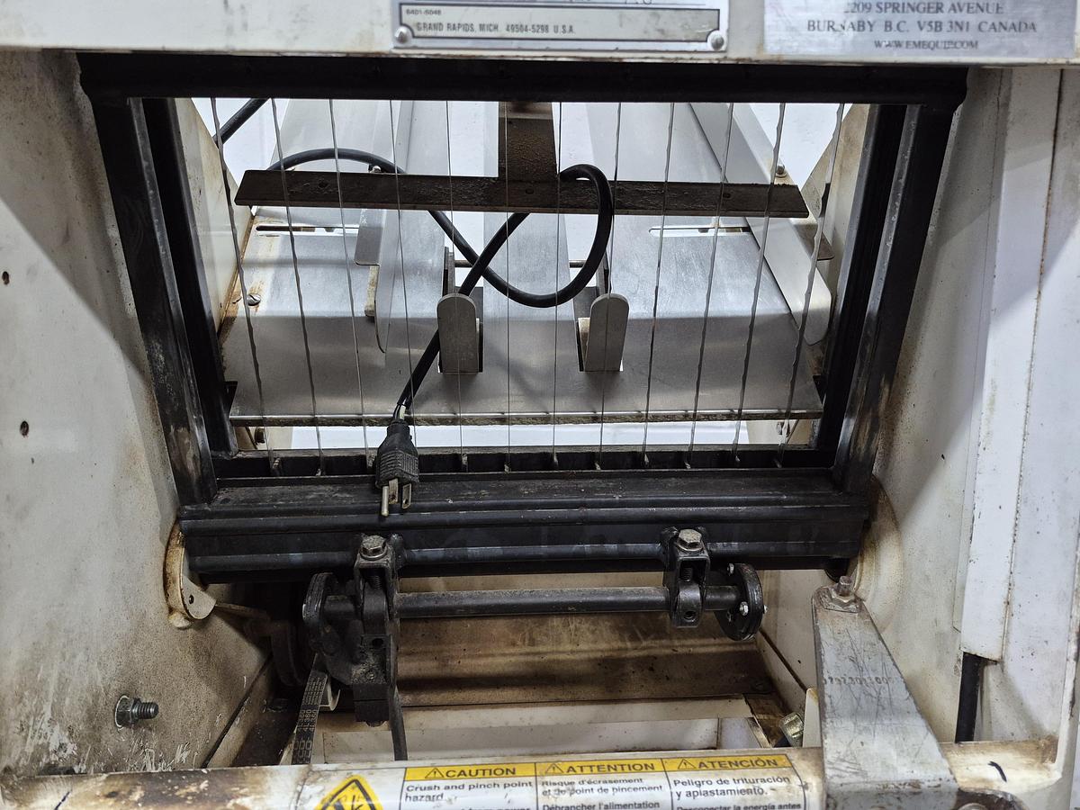 Used Oliver 797-32 Bread Slicer with Mini-Vert Air Bagger Station